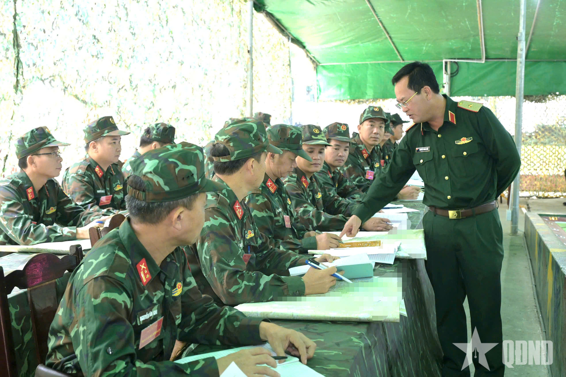 Trường Sĩ quan Lục quân 1 diễn tập chỉ huy - cơ quan 1 bên 2 cấp